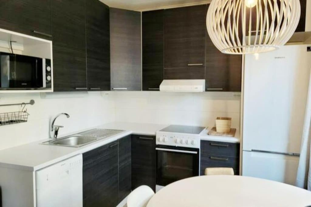 Modern Apartment With Free Parking & Sauna Ylojarvi Bagian luar foto